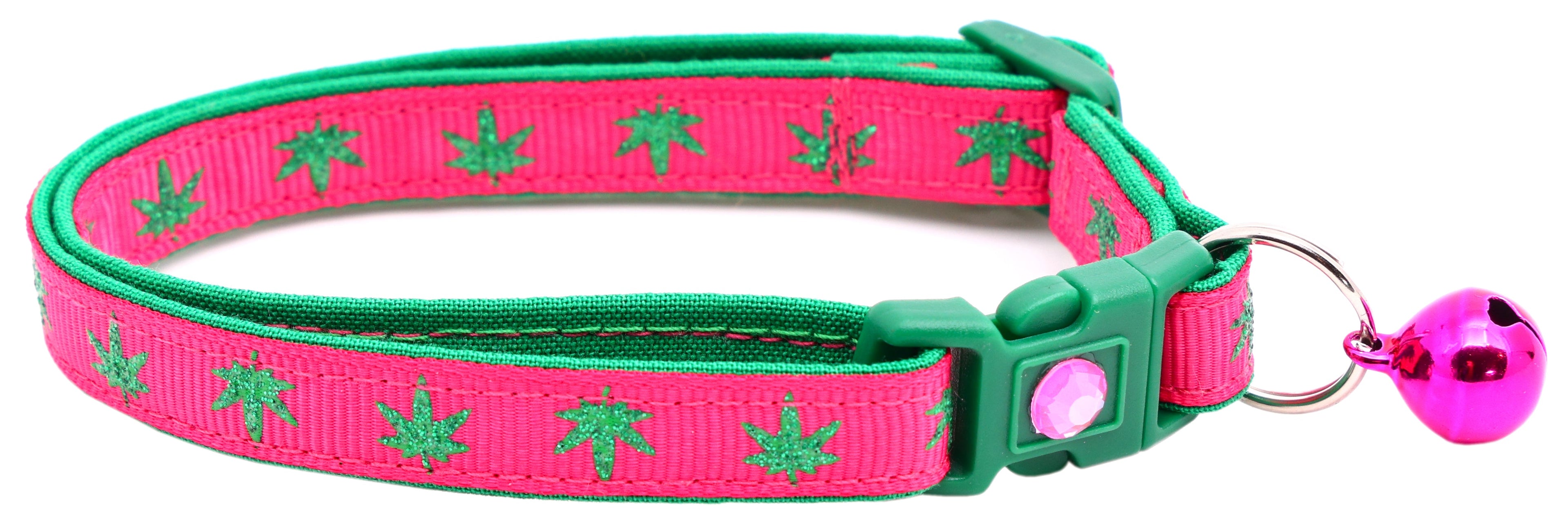 Marijuana Leaves Breakaway Cat Collar
