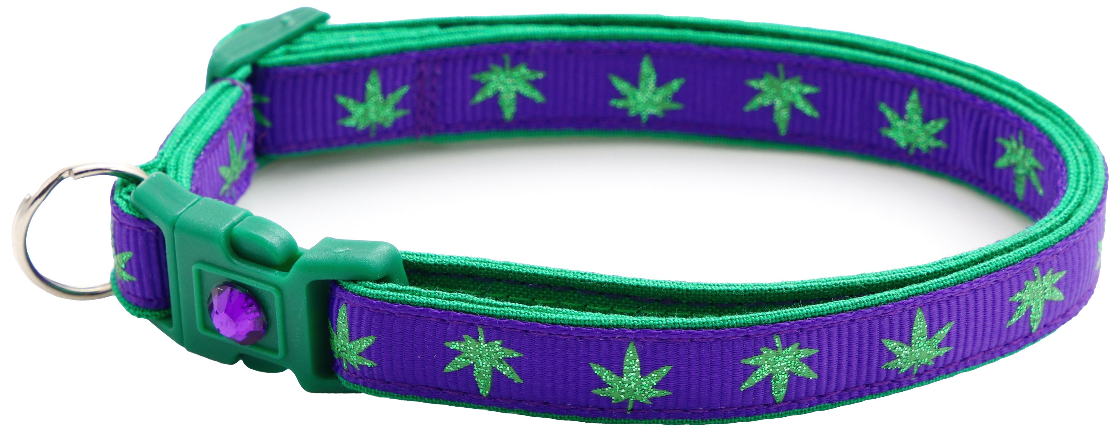 Marijuana Leaves Breakaway Cat Collar