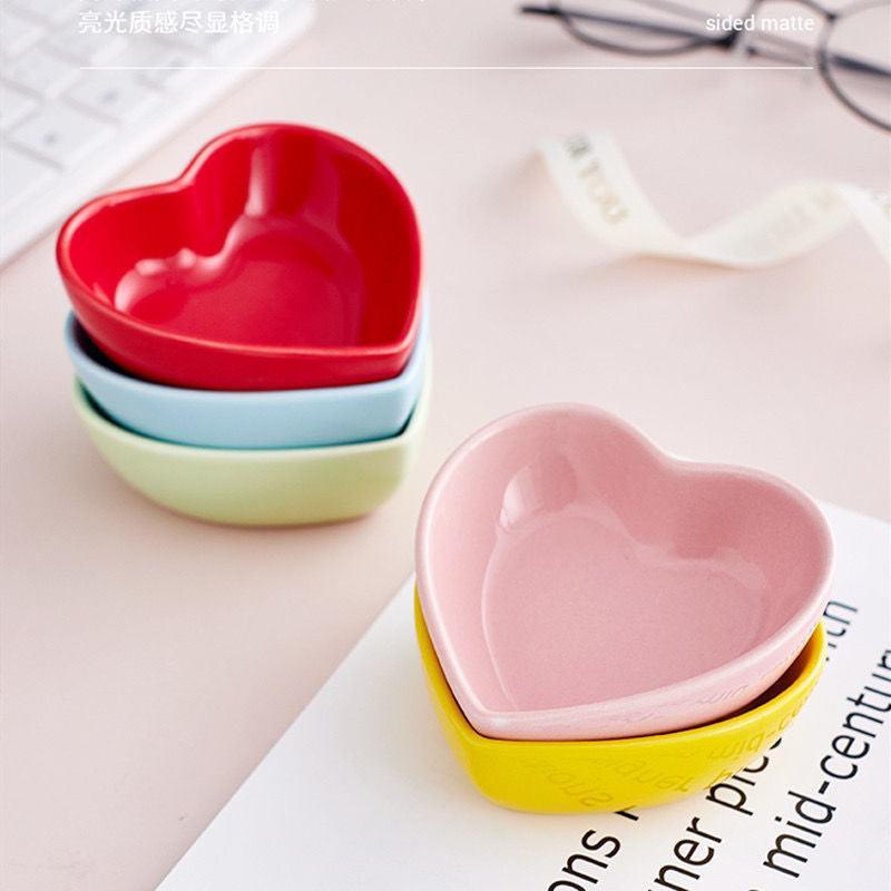 Heart-Shaped Ceramic Colorful Food Bowl For Small Pets