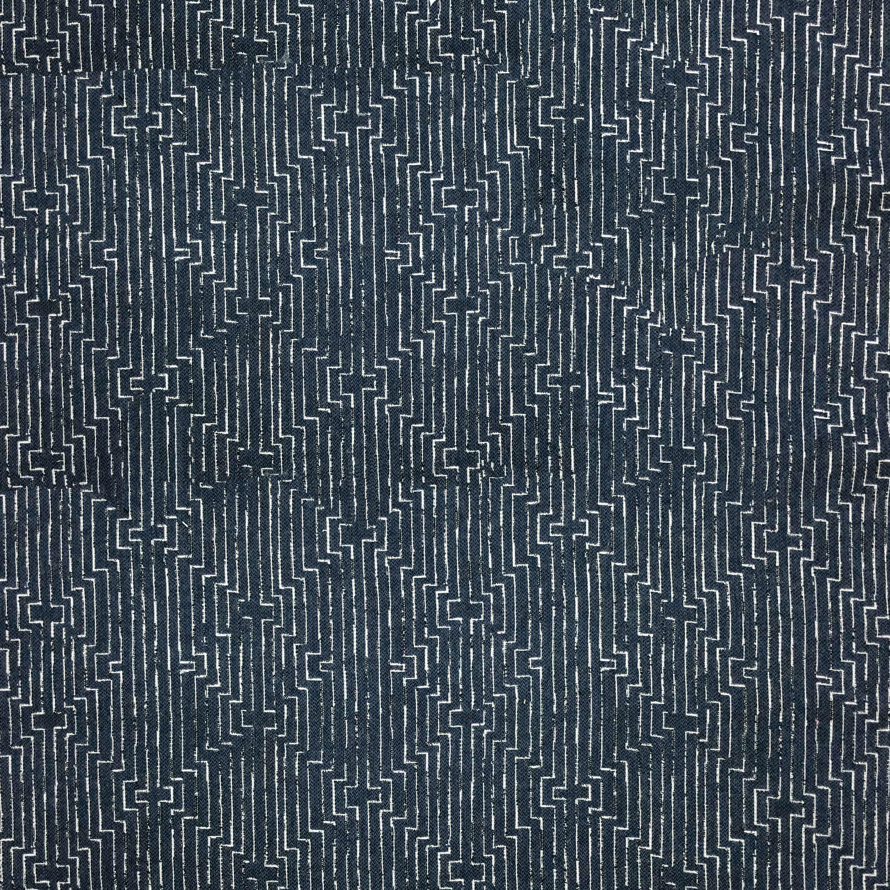 Lounger Pet Bed in Midnight Malamute